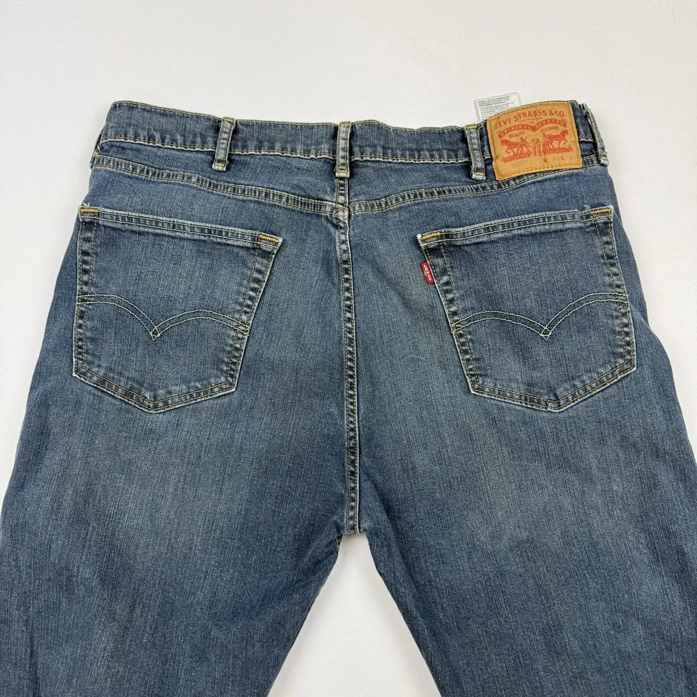 Levis 505 Jeans Mens 38 x 34 Classic Straight Blue Denim Cotton Mid-Rise Cowboy